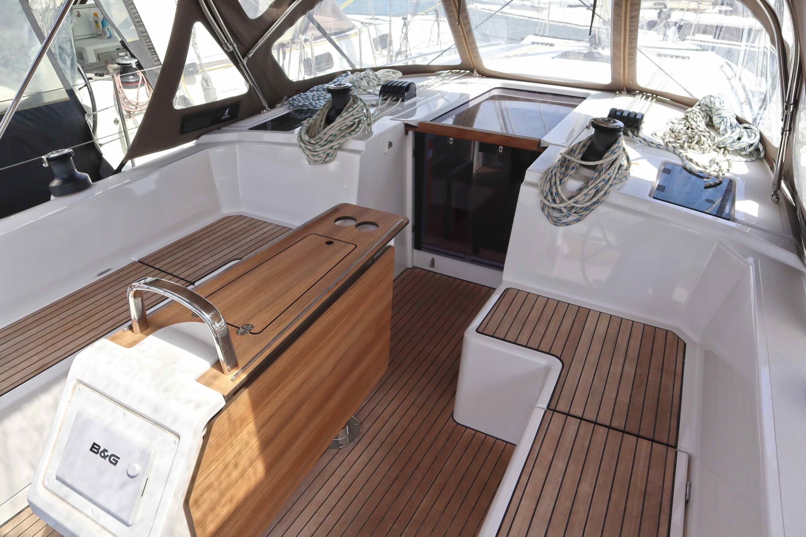 Bavaria C42 | Lima