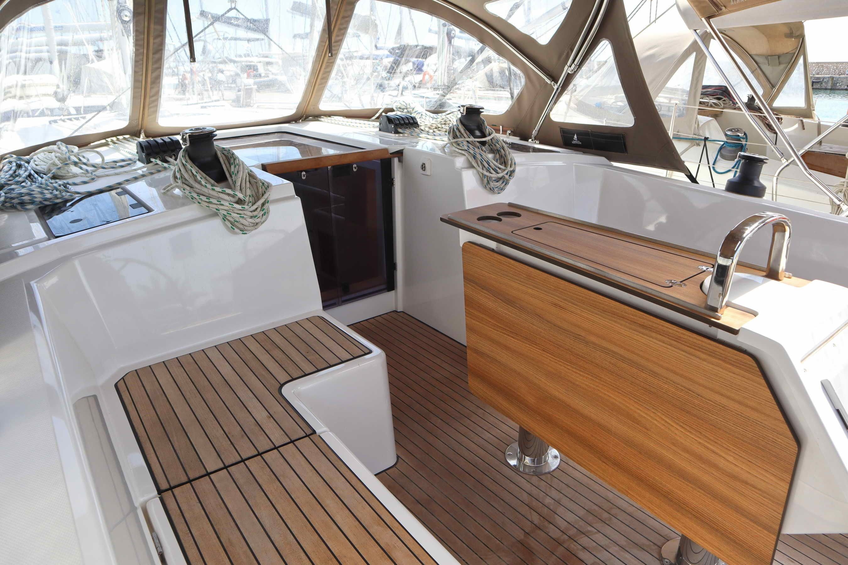 Bavaria C42 | Lima