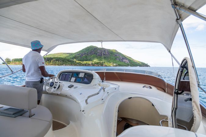 Azimut 68 | Alise