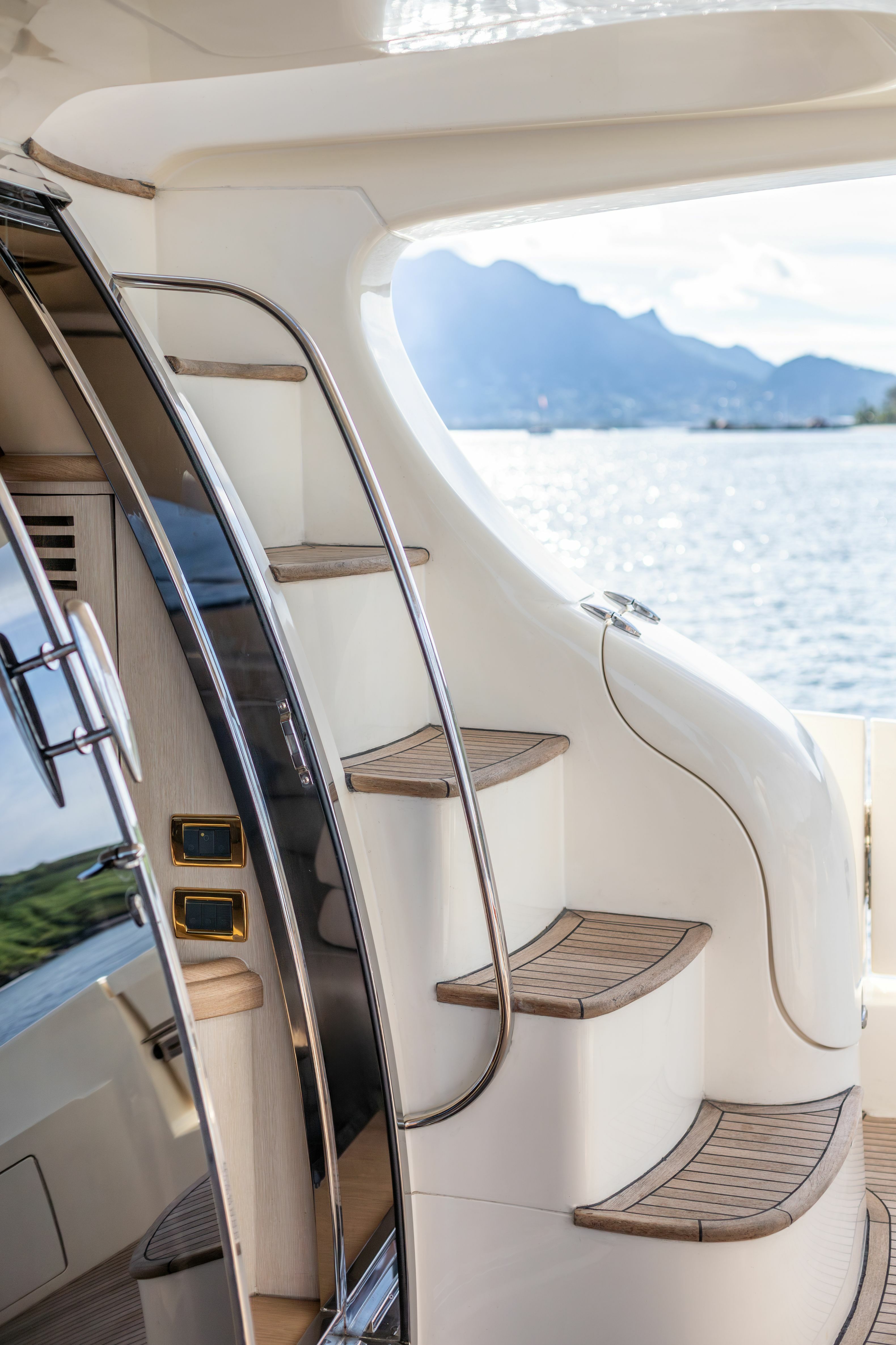 Azimut 68 | Alise