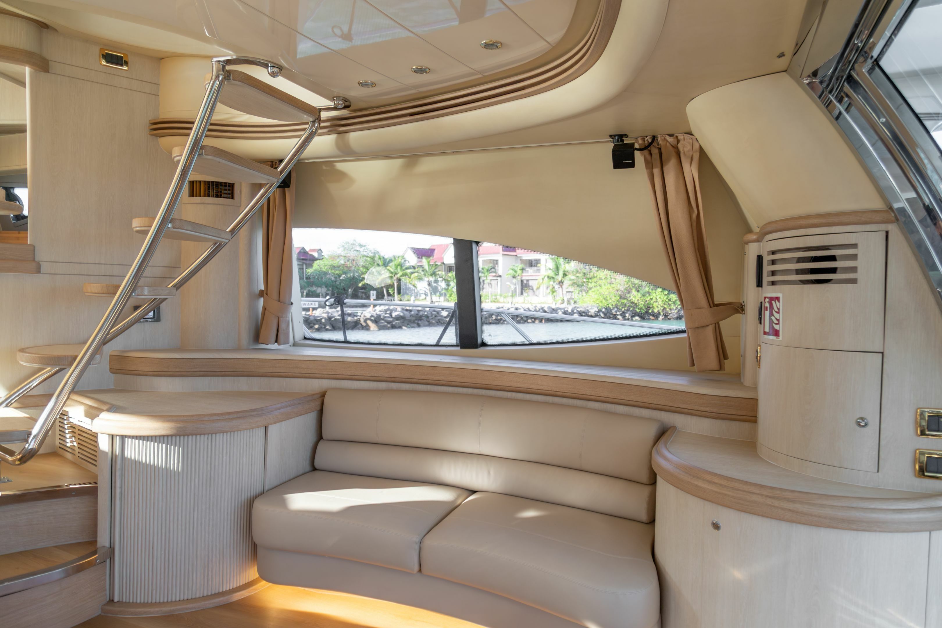 Azimut 68 | Alise