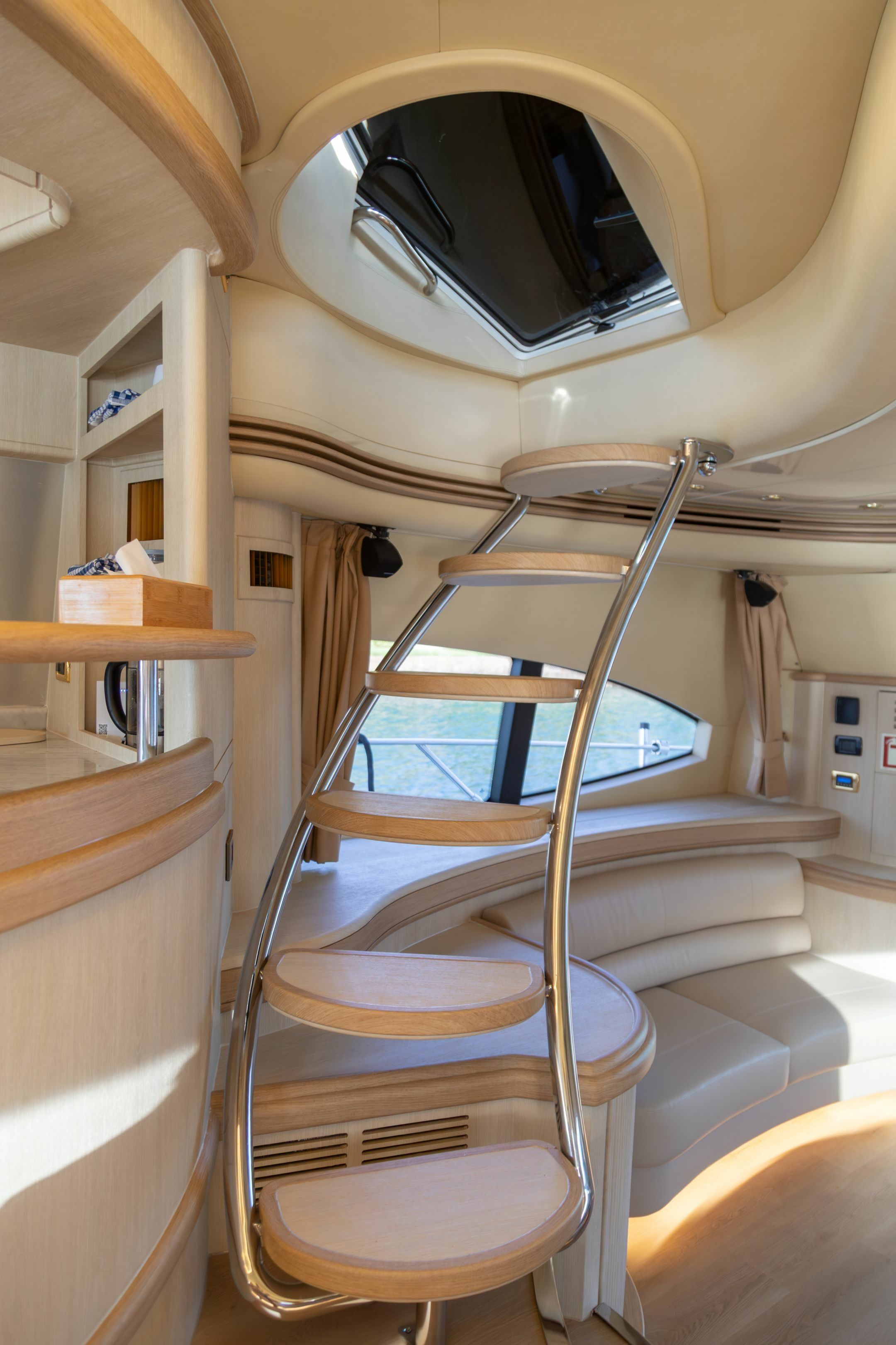 Azimut 68 | Alise