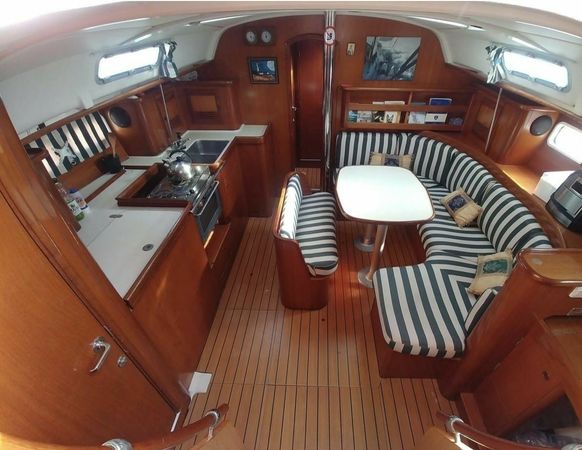 Beneteau Oceanis Clipper 411 | Rota