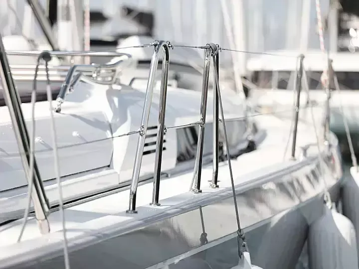 Beneteau Oceanis 51.1 | Grey Goose