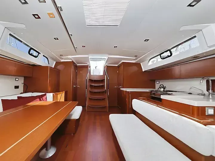 Beneteau Oceanis 51.1 | Grey Goose