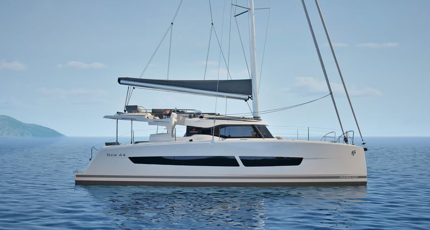 Fountaine Pajot Quatuor 44 | Newton's Cradle