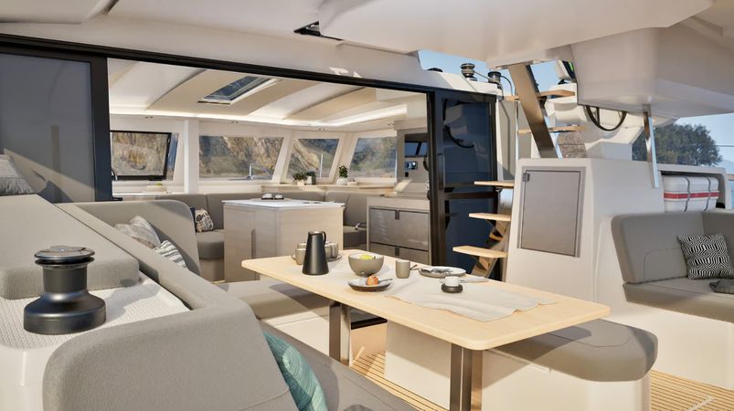 Fountaine Pajot Quatuor 44 | Newton's Cradle