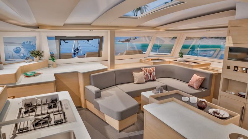 Fountaine Pajot FP 48 | Long Layover