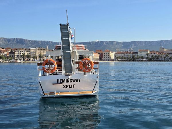 Custom Built 52 | Hemingway