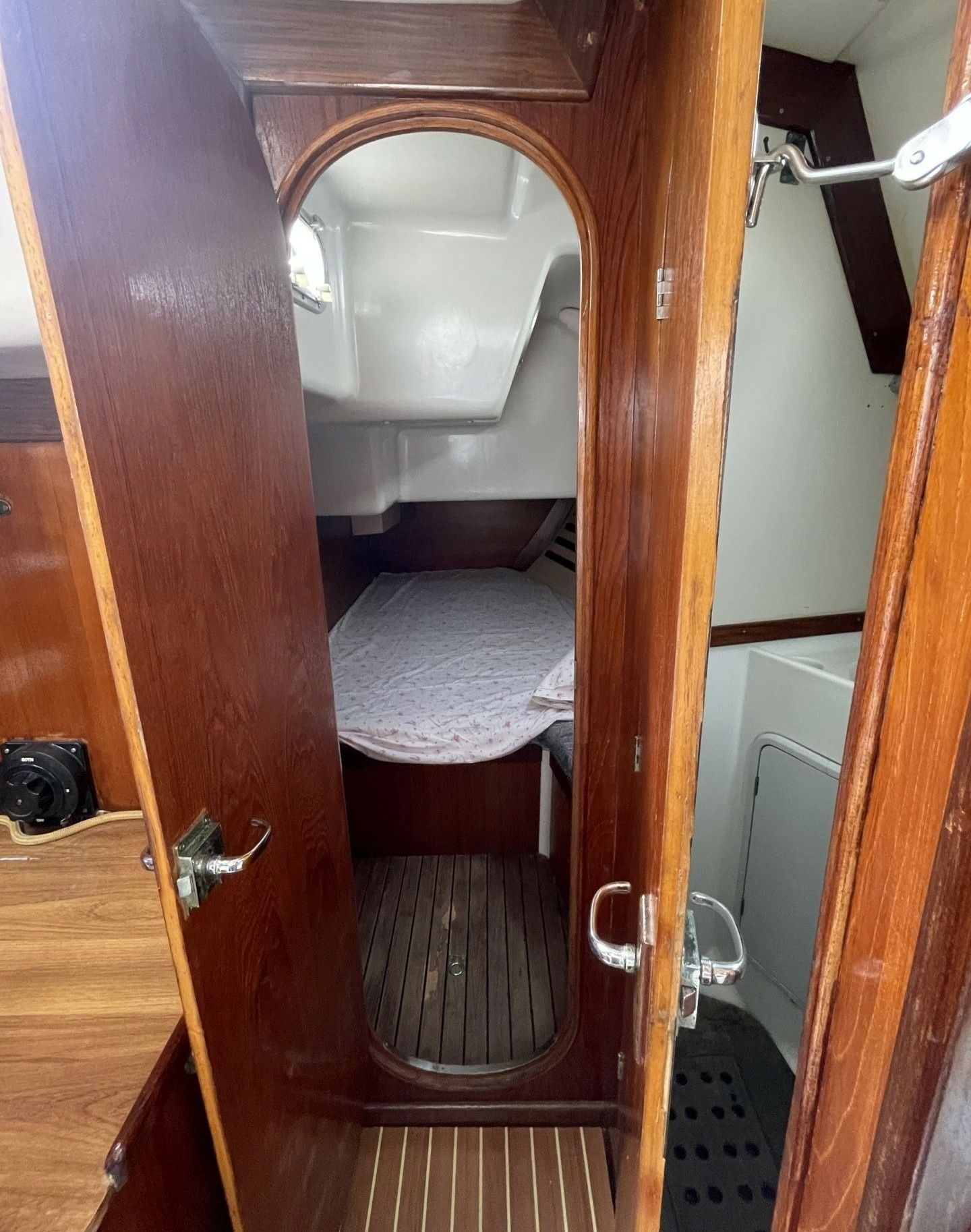 Dromor Triton 48 | Sagini