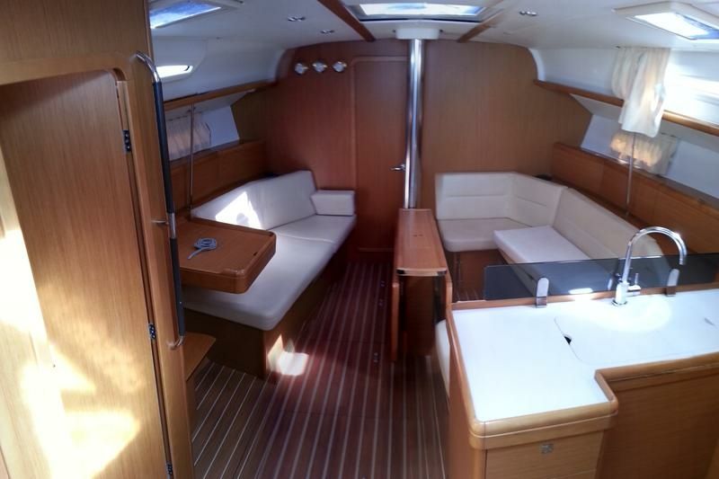Jeanneau Sun Odyssey 42 i | Margot
