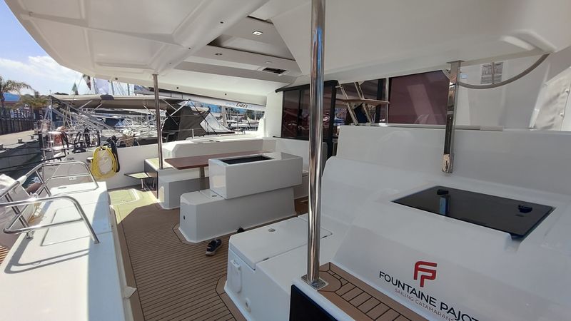 Fountaine Pajot Astrea 42 | Harley Quinn