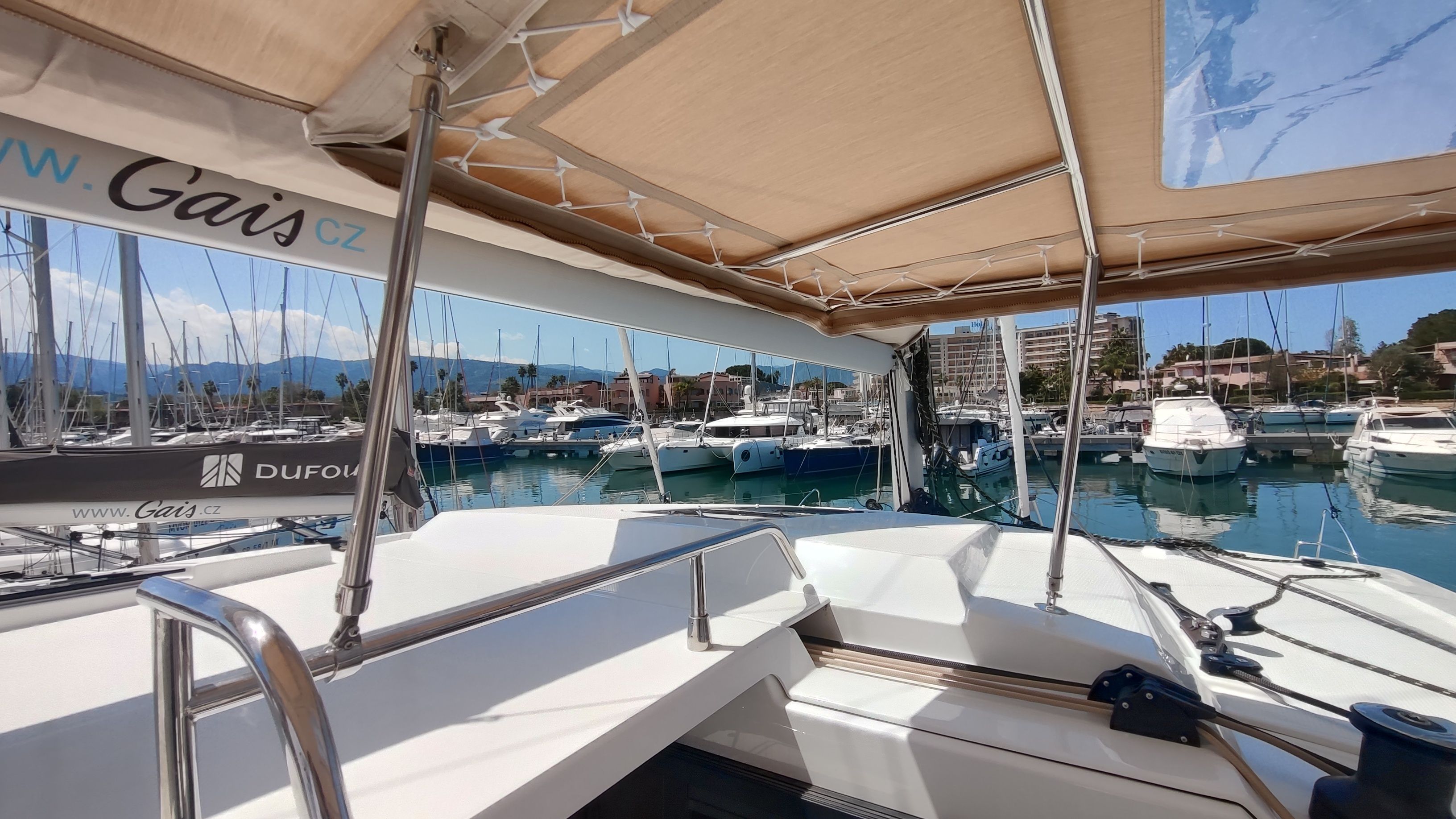 Fountaine Pajot Astrea 42 | Harley Quinn