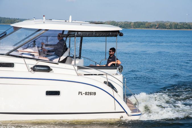 Cobra Yachts 860 | Miodzio