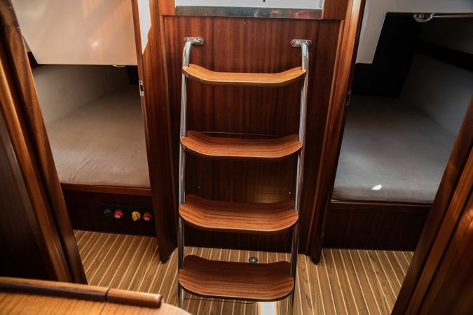 Cobra Yachts 860 | Miodzio