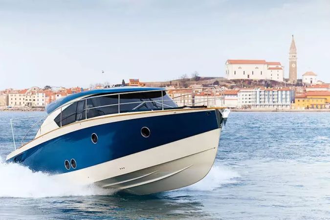 Brioni Yachts 44 | Brioni