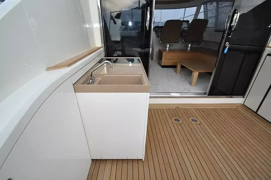 Brioni Yachts 44 | Brioni