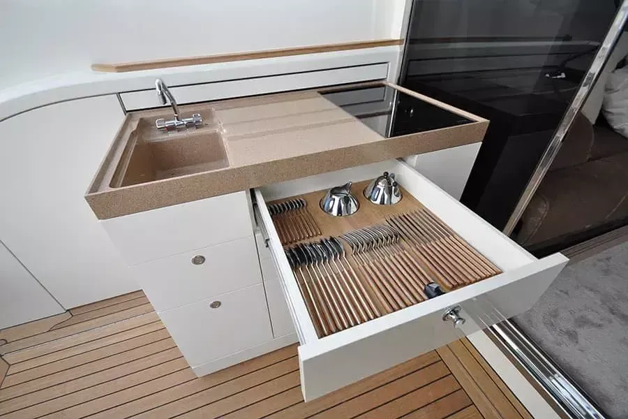 Brioni Yachts 44 | Brioni