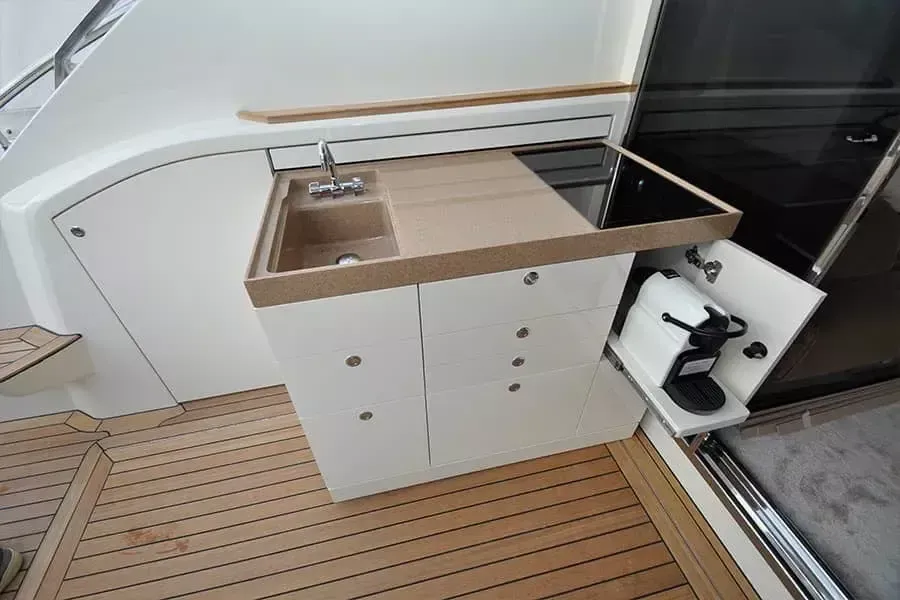 Brioni Yachts 44 | Brioni