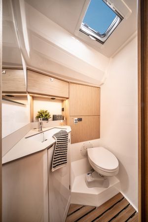 Bavaria C46 | Azzurra