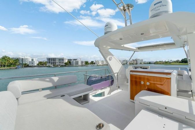 Azimut 50 Fly | Kilauea