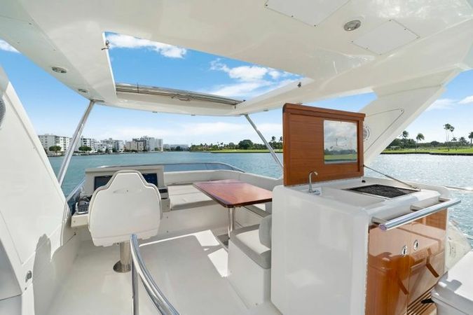 Azimut 50 Fly | Kilauea