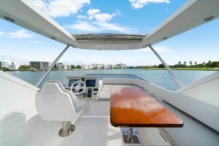 Azimut 50 Fly | Kilauea