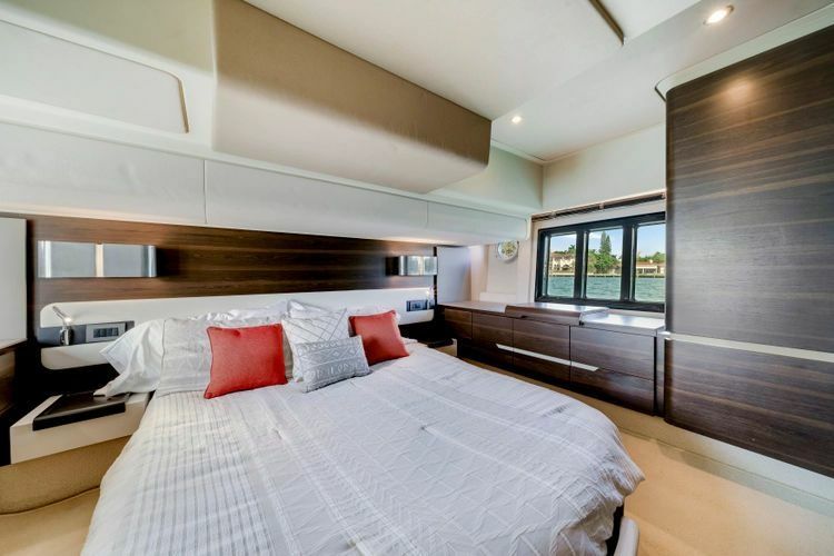 Azimut 50 Fly | Kilauea