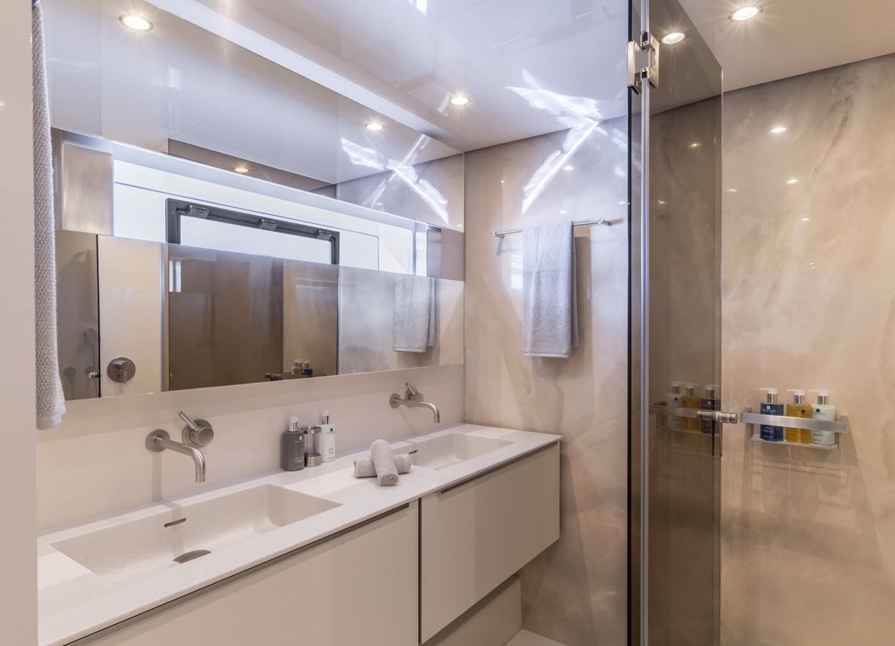 Sunreef 68 | Christina Too