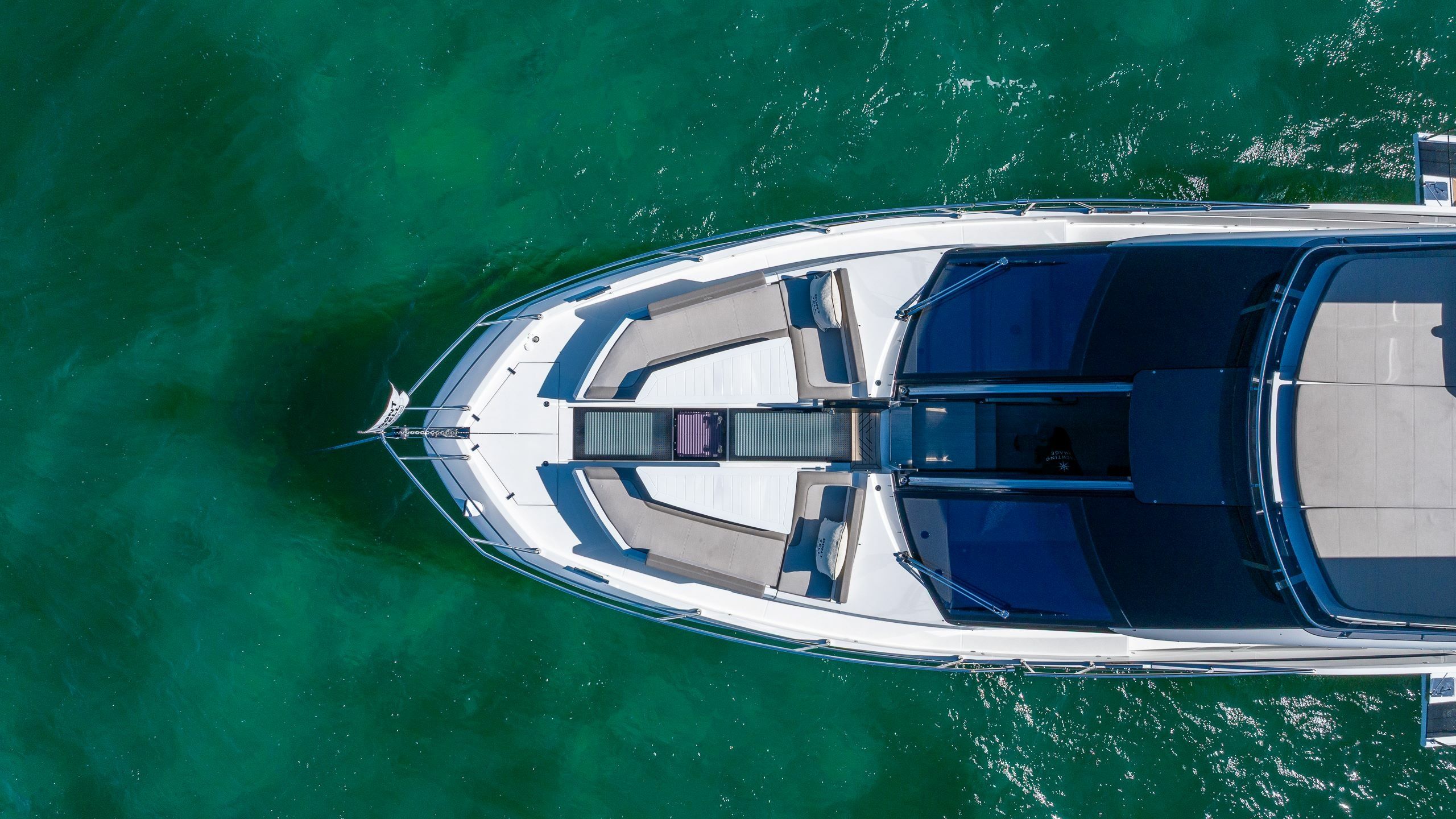 Galeon 640 Fly | Don't Tell Mom