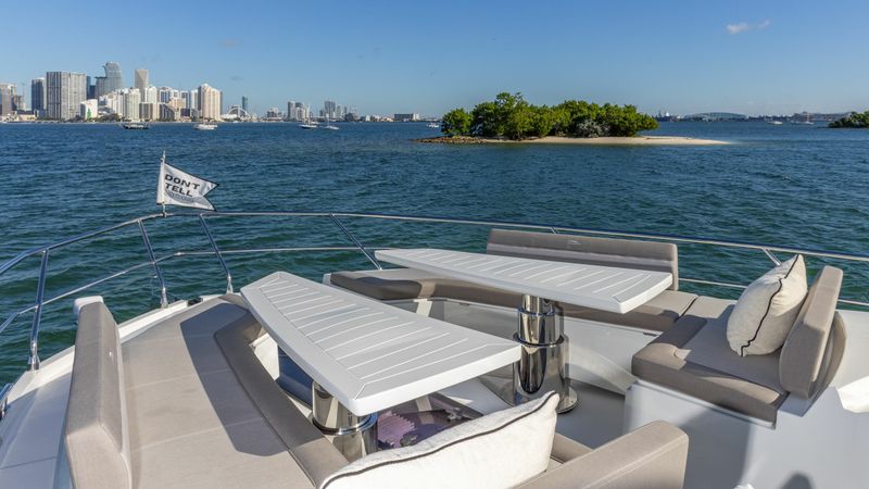 Galeon 640 Fly | Don't Tell Mom