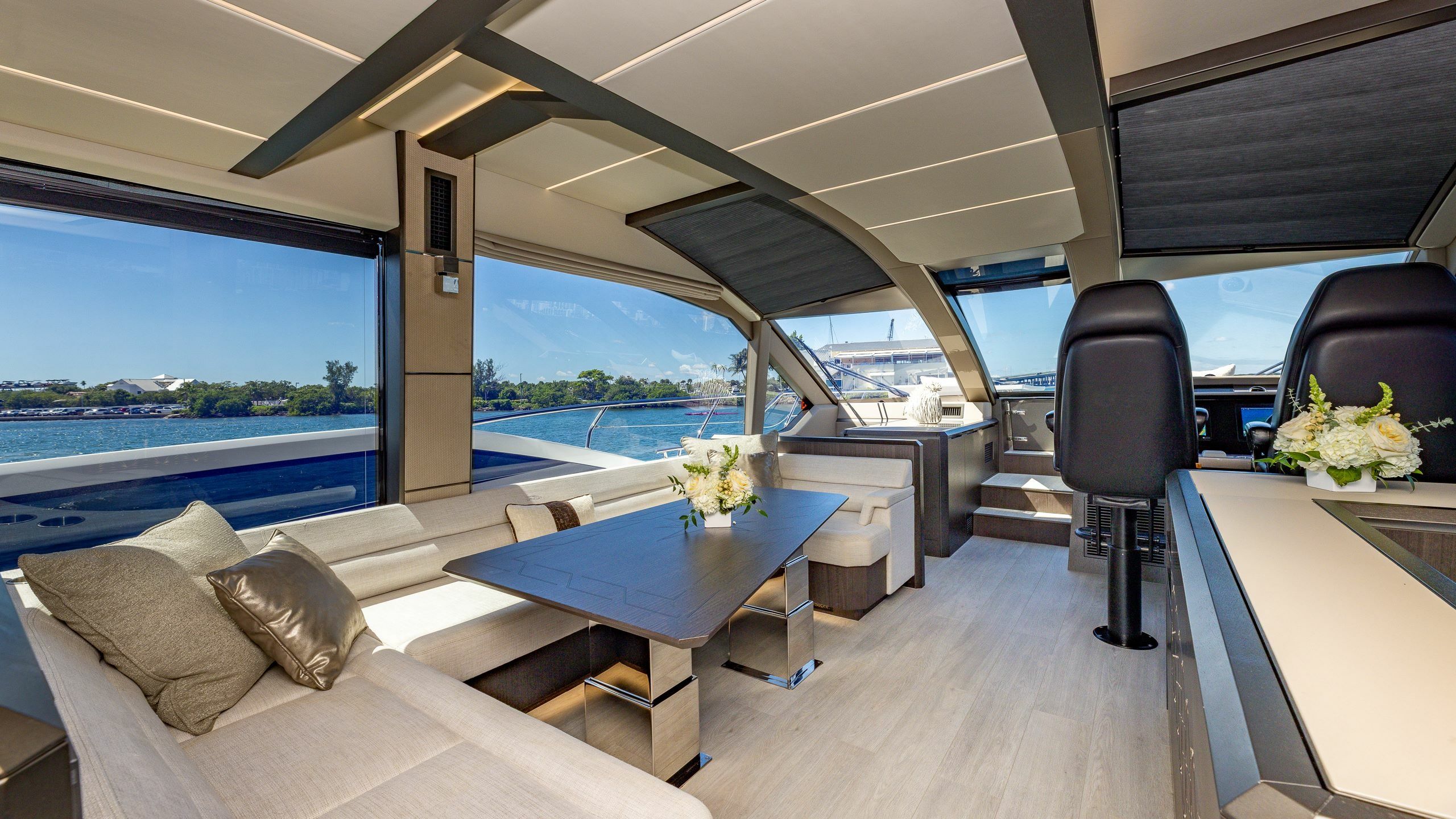 Galeon 640 Fly | Don't Tell Mom