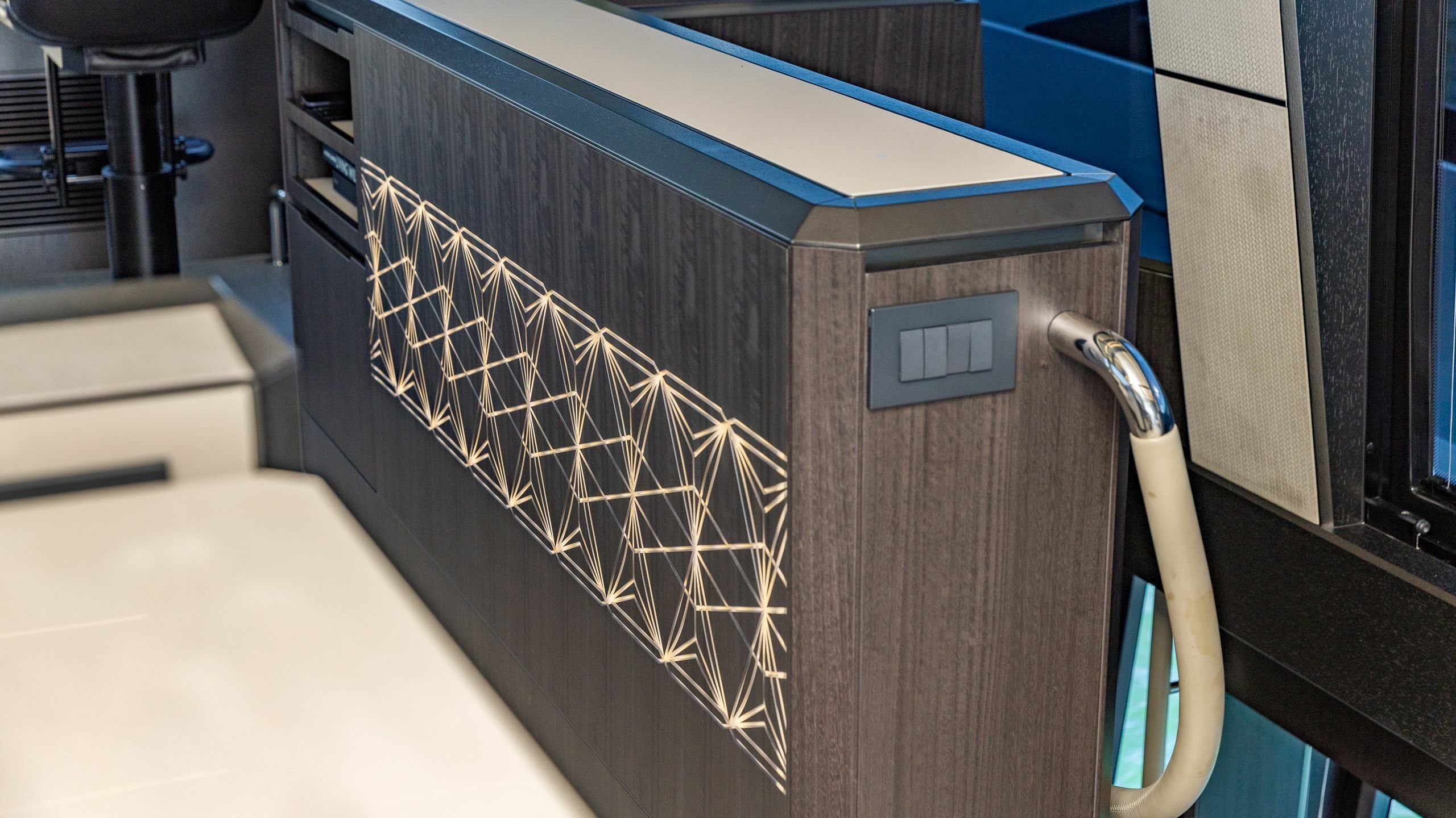 Galeon 640 Fly | Don't Tell Mom