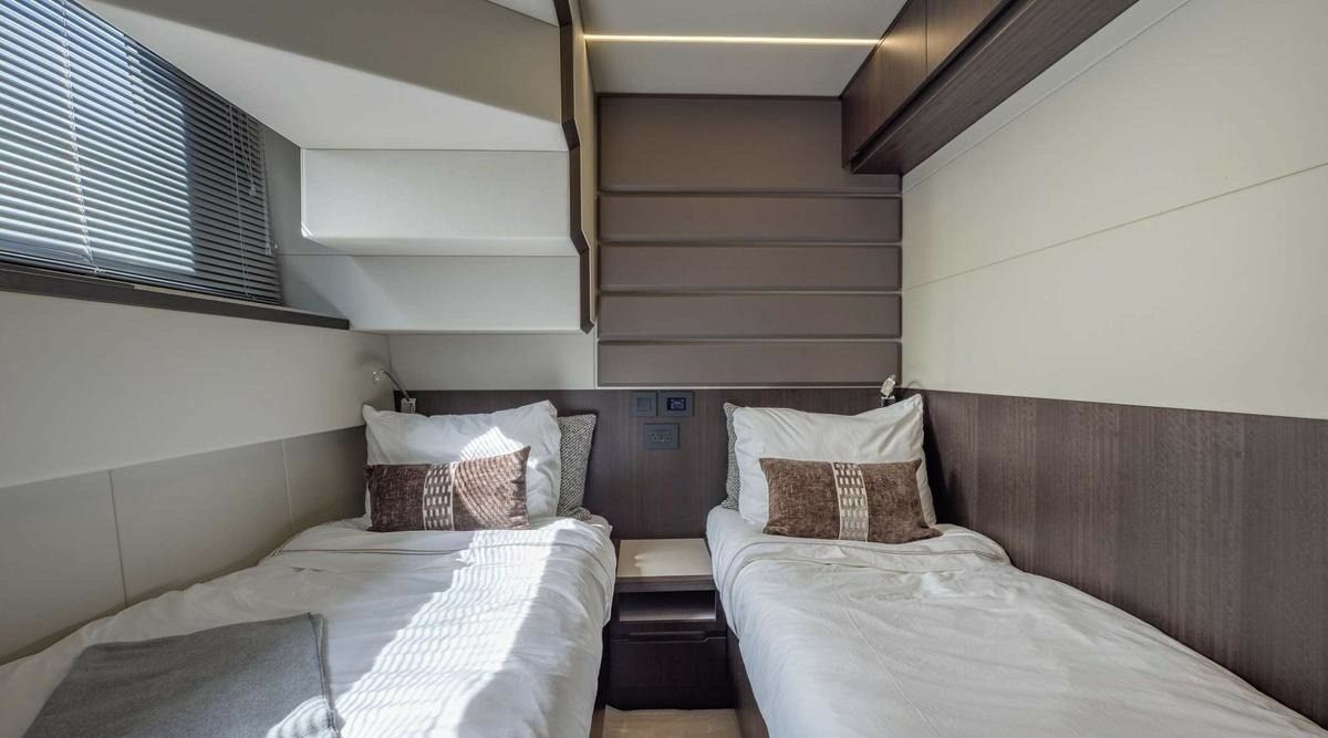 Galeon 640 Fly | Don't Tell Mom