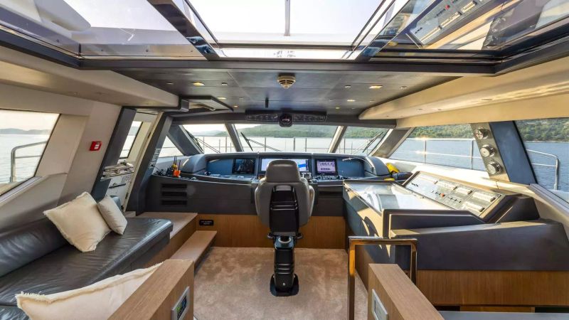 Ferretti Custom Line 100 | Morning Star