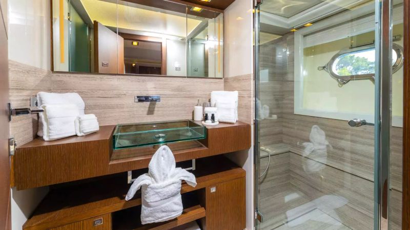 Ferretti Custom Line 100 | Morning Star