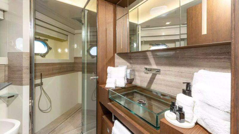 Ferretti Custom Line 100 | Morning Star