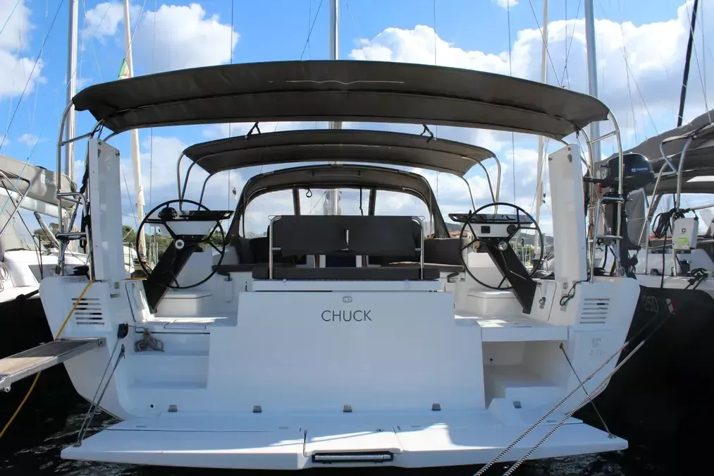 Dufour 470 | Chuck