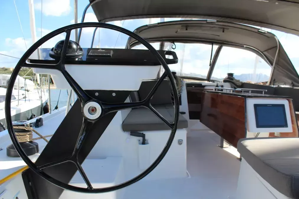 Dufour 470 | Chuck