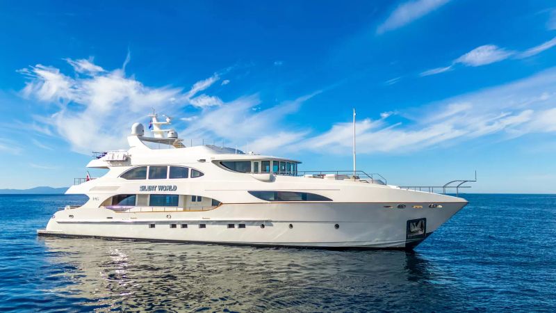 IAG Yachts Primadonna | Silent World