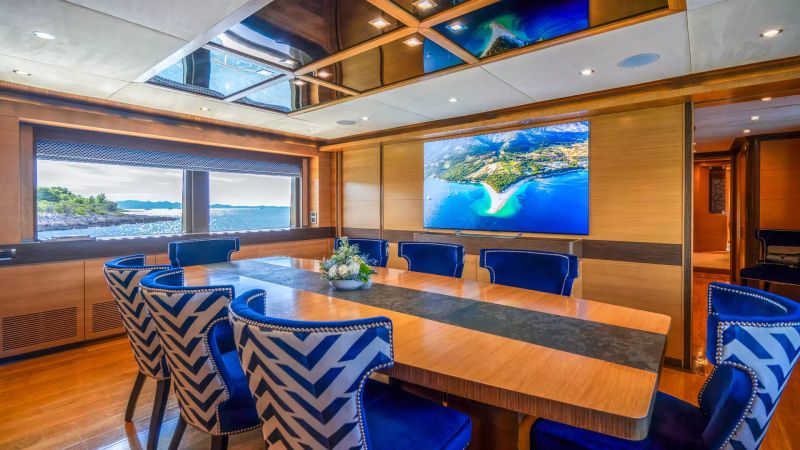 IAG Yachts Primadonna | Silent World