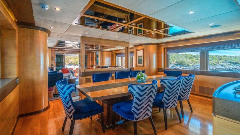 IAG Yachts Primadonna | Silent World