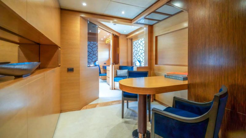 IAG Yachts Primadonna | Silent World