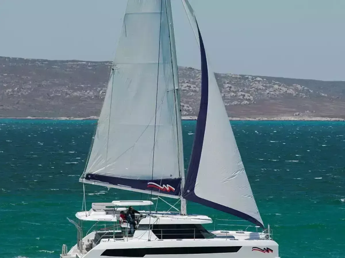 Leopard 42 | Moorings 25