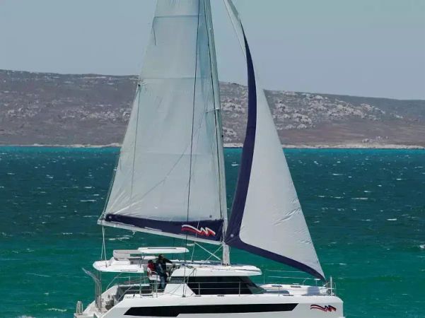 Leopard 42 | Moorings 25
