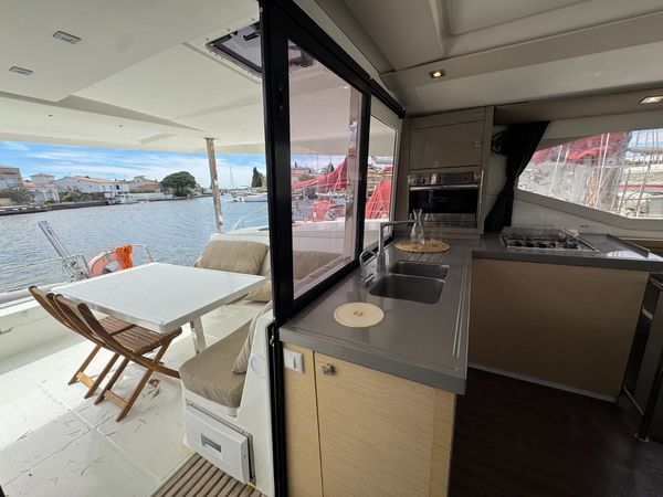 Fountaine Pajot Lucia 40 | Moorea