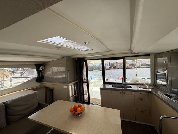 Fountaine Pajot Lucia 40 | Moorea