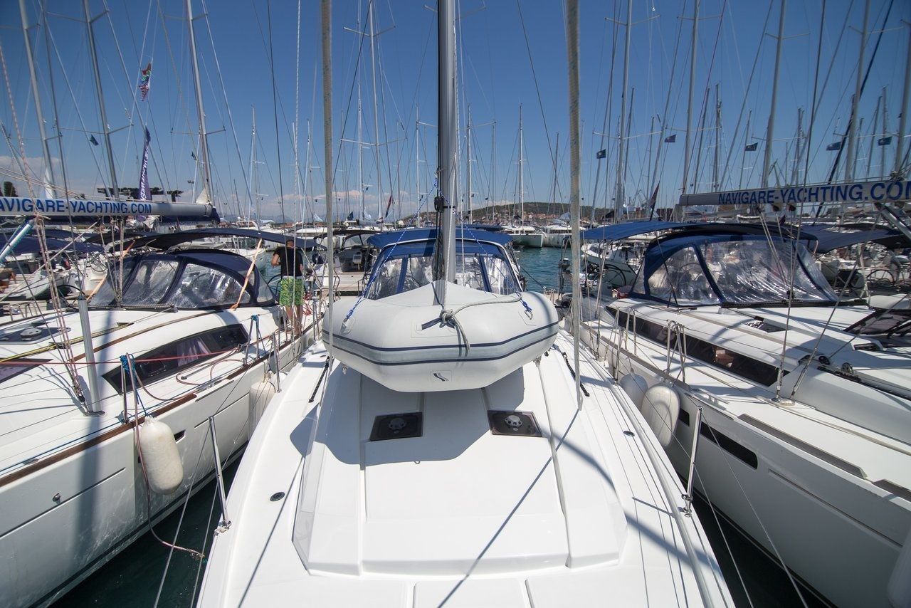 Beneteau Oceanis 41.1 | Beneatha