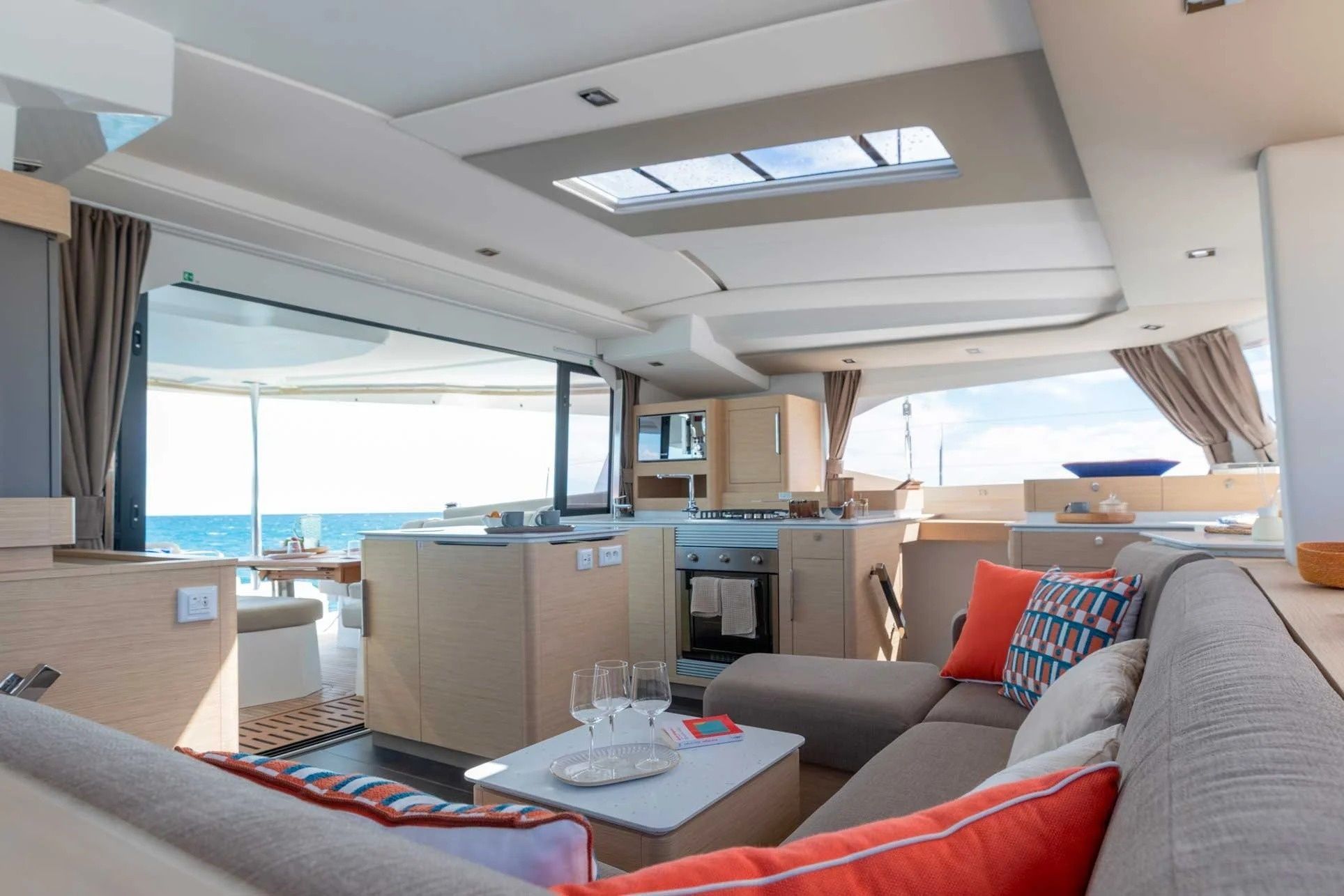 Fountaine Pajot New 44 | My Summer