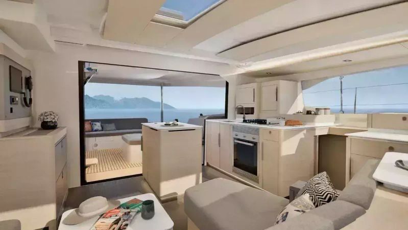 Fountaine Pajot New 44 | My Summer